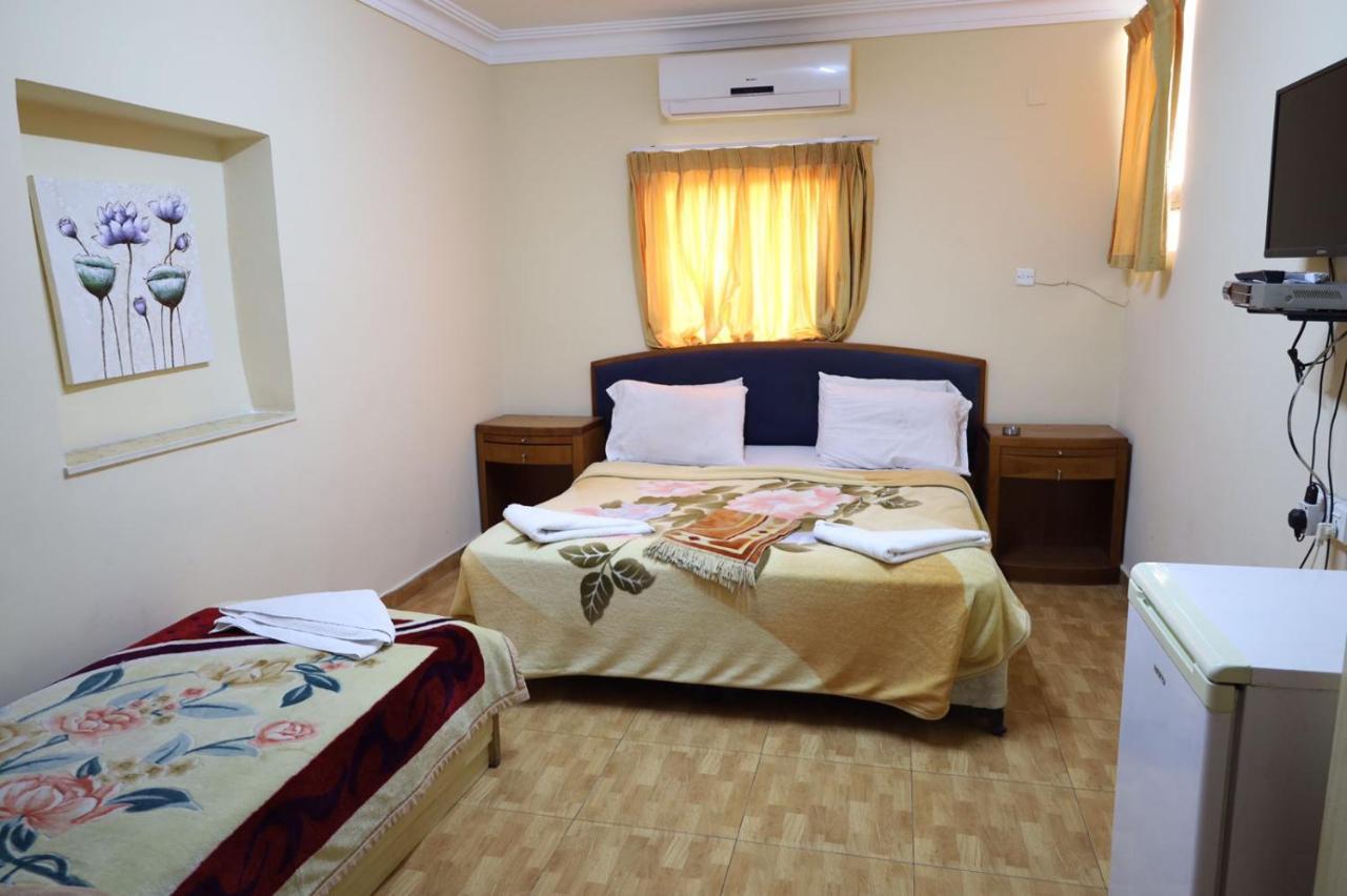 Dweik Hotel 1 Aqaba Luaran gambar